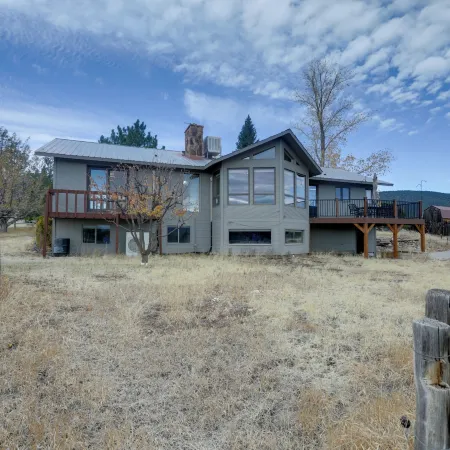 Spacious Hotchkiss Home w/ Stunning Mountain Views
