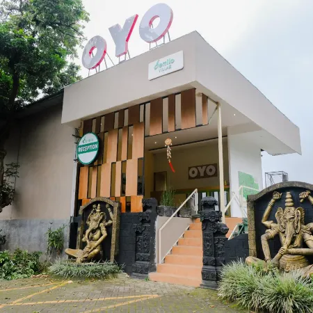 Demilo Inn
