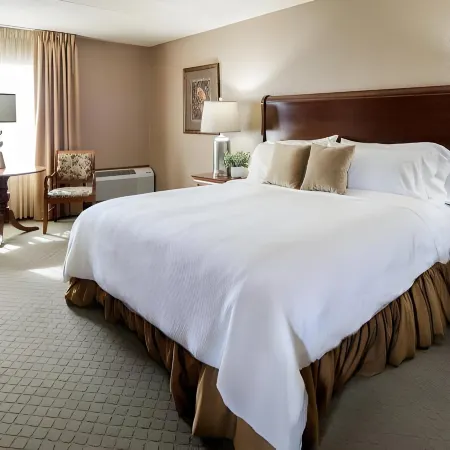 Grand Gateway Hotel