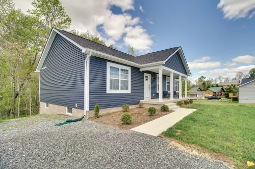 Lake Anna Gem w/ Private Saltwater Pool & Arcade! - 3-Star