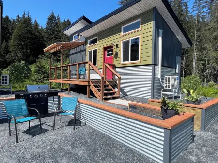 Tiny House w/ Forest Deck - Spruce Woods Acre