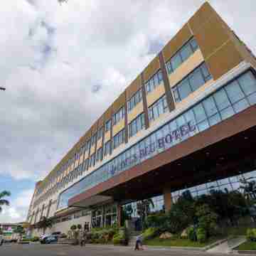 Lotus Blu Hotel Naga Hotel Exterior