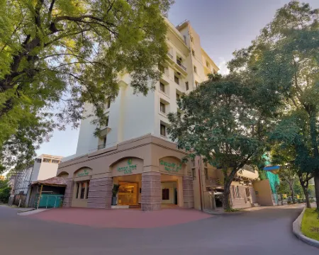 Lemon Tree Hotel Erode Hotels in Erode