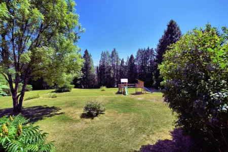 Cozy Cottage in Durbuy with Garden