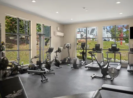 Ski in Ski out Condo at Seasons on Mount Snow Hosted by Dean and Tina Отели в г. Довер