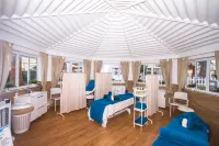 Servatur Waikiki Hotels in Maspalomas