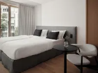 Bob W Munich Old Town - 4-Star
