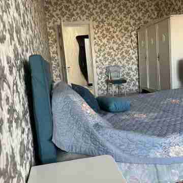 Cozy apartments 5 minutes from the rail station Rooms