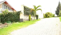 Enjoy Your  Stay at Astorian Panda Villas five minutes from Naivasha Town -Kenya Hotel a 
