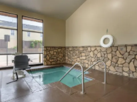 Best Western Plus Cimarron Hotel  Suites Hotels in Payne County