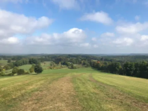 Charming Rhinebeck Cottage, 5 min. from town, King Bed! Hotels in Rhinebeck