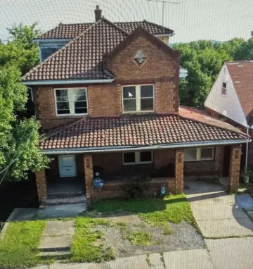 Charming Historic Steubenville 5-bedroom home Hotels in Steubenville