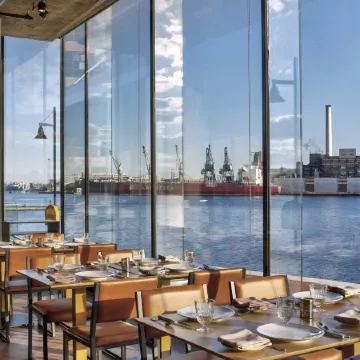 Canopy by Hilton Baltimore Harbor Point