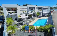 Pool+Walk to Beach+Fast WIFI+Coffee Station+Located in Rincón's Touristic Heart - Pools