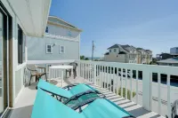 Condo w/ 2 Decks - Steps to Wrightsville Beach! - Parking