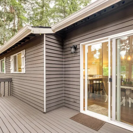 Bremerton Home w/ Fire Pit Near Parks & Museums