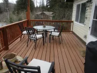 THE SEWARD APARTMENT