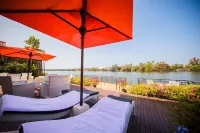Grand Lotus Bentota - parking