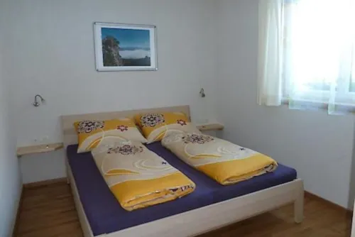 Quiet, centrally located vacation apartment in the middle of the Montafon mountains.