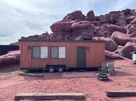 Cozy Tiny Home @ Private Moab Ranch