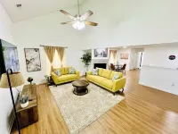Beautiful 2-Bedroom Townhome with King Size Beds in Cordova Memphis