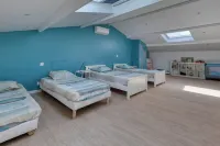 Spacious family villa six fours les plages with 6 rooms and pool