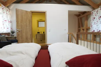 Cozy URIA vacation apartment in Balingen Ostdorf Böllat 주변 호텔