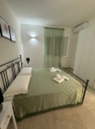 Charming 2-bedroom house in pleasant Torre San Giovanni with AC