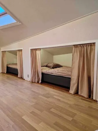 Cosy big room with minikitchen in charming Miðvágur