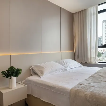 Decorated 2 bedroom apartment in the center Отели рядом с достопримечательностью «Pontifical Catholic University of Paraná, Curitiba Campus»