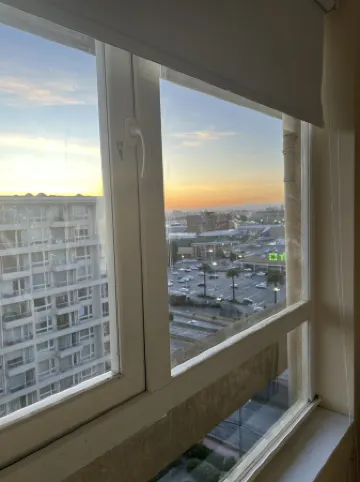 Apartamento 48m2 2 Dor 1 Baño Hermosa Vista a Jardines . Frente a Mall Trébol
