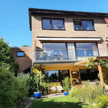 "Haus Falkenburgblick" up to 9 persons Detmold, Teutoburg Forest with top view