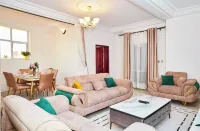 Superb 2 Bedroom Furnished Apartment - Basson, Douala