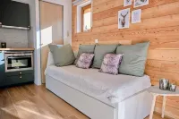 Superb Cosy Studio, Terrace, parking, ski locker close to slopes.