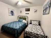 Dockside Dreamz #1 w/beach and dock - Close to Clarksville and Bluestone launch