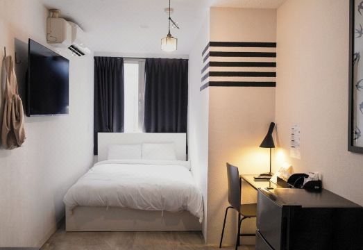 웨이브스 나카메구로 객실 내부