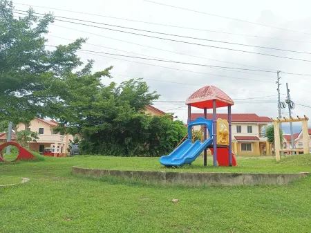 Lazy Daze Pagadian Staycation -2BR w/AC; Free Parking! Отели рядом с достопримечательностью «Iglesia Ni Cristo»