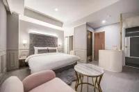 Denbasta Signature Hotel - bar