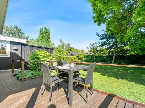 "Lirita" - 700m from the Sea