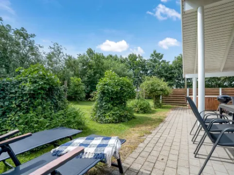 "Mika" - 800m from the sea