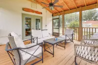 Private and Picturesque Escape on Lake Henry! - Pet friendly