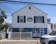 Lower deck, Salisbury Beach, Melo's Beach House Rentals