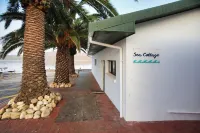 Sea Cottage, Langebaan, 4-Sleeper Hotels in Langebaan