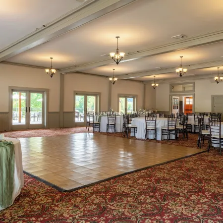 Eagle Mountain House and Golf Club