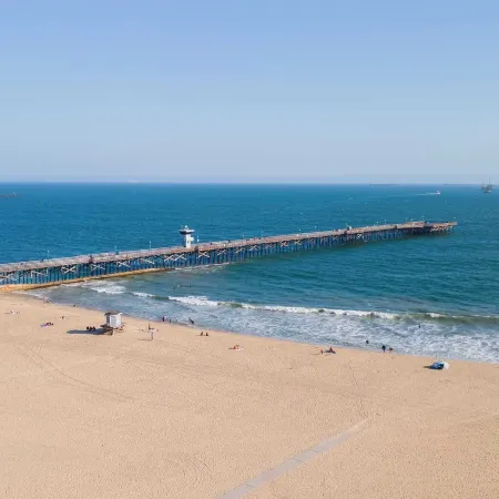 Seventh & Shore Stylish Seal Beach Home w/ Elevator, Fireplace + Bold Design