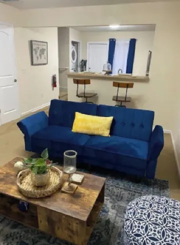 Naomi’s lovely condo!