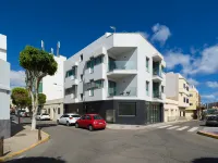 Waterfront Home in Telde by Playa de Melenara - バルコニー