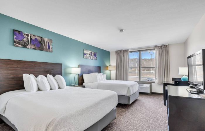 Duluth Inn & Suites Near Spirit Mountain