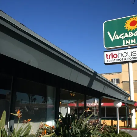 Vagabond Inn Los Angeles at USC Отели рядом с достопримечательностью «Концертный зал Shrine Auditorium»
