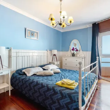 Stunning 3 Bedroom Apartment in Radazul with Ocean Views